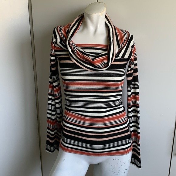 Free People small cowl neck/ off shoulder striped pullover top - Picture 4 of 5